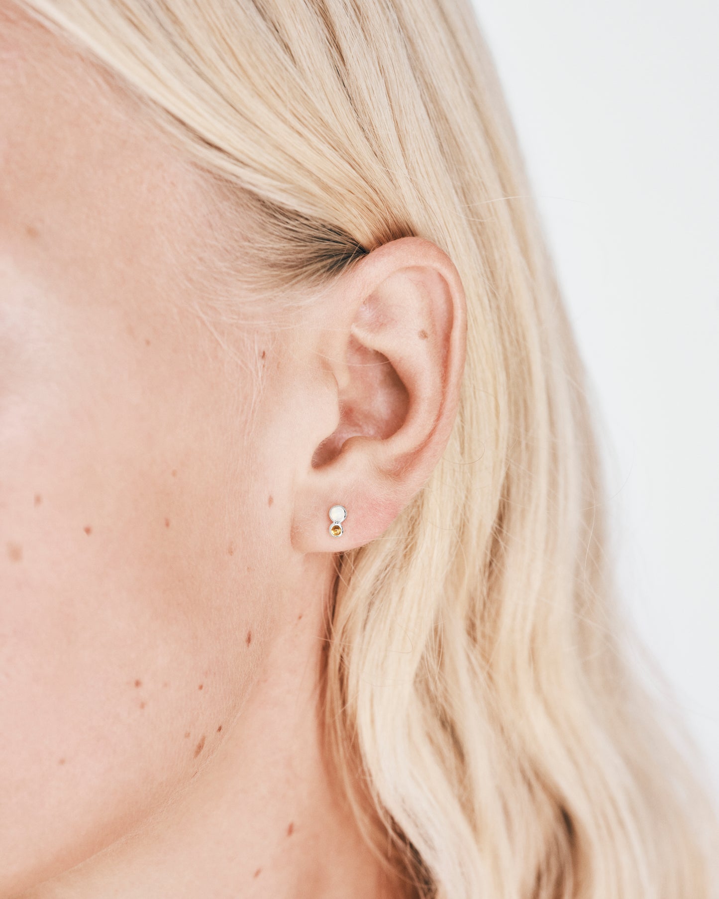 Stud · Opal · Yellow Topaz