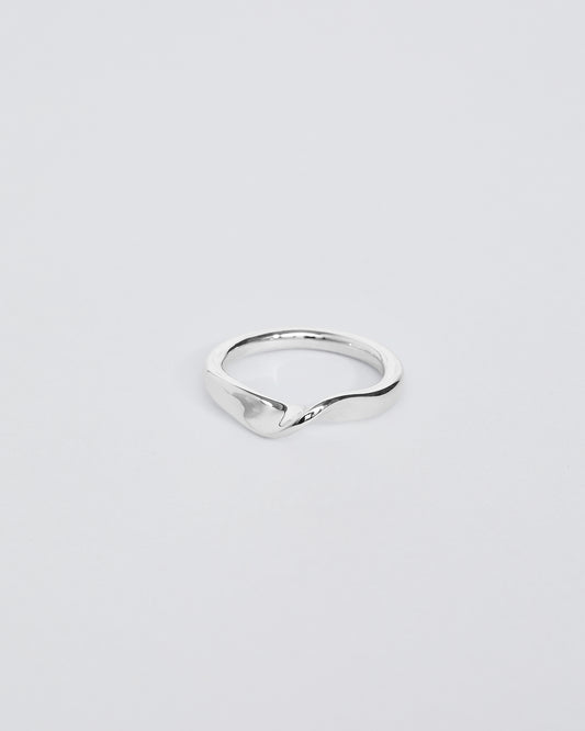 Wave Ring III