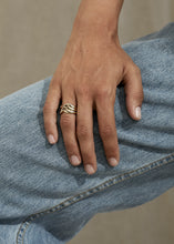 Load image into Gallery viewer, Wave Ring III - Trine Tuxen Jewelry