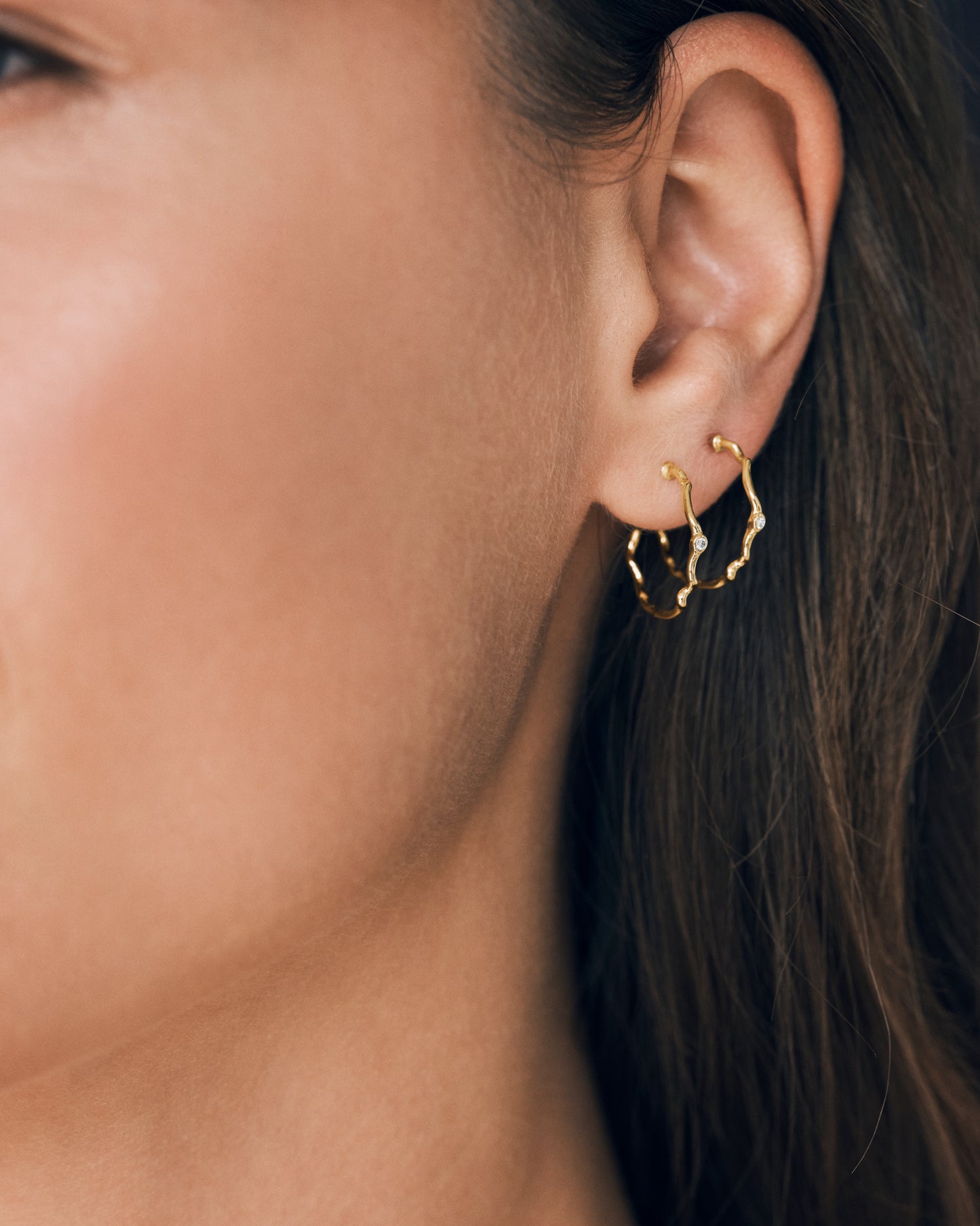 Bea Diamond Hoop 8K Solid Gold