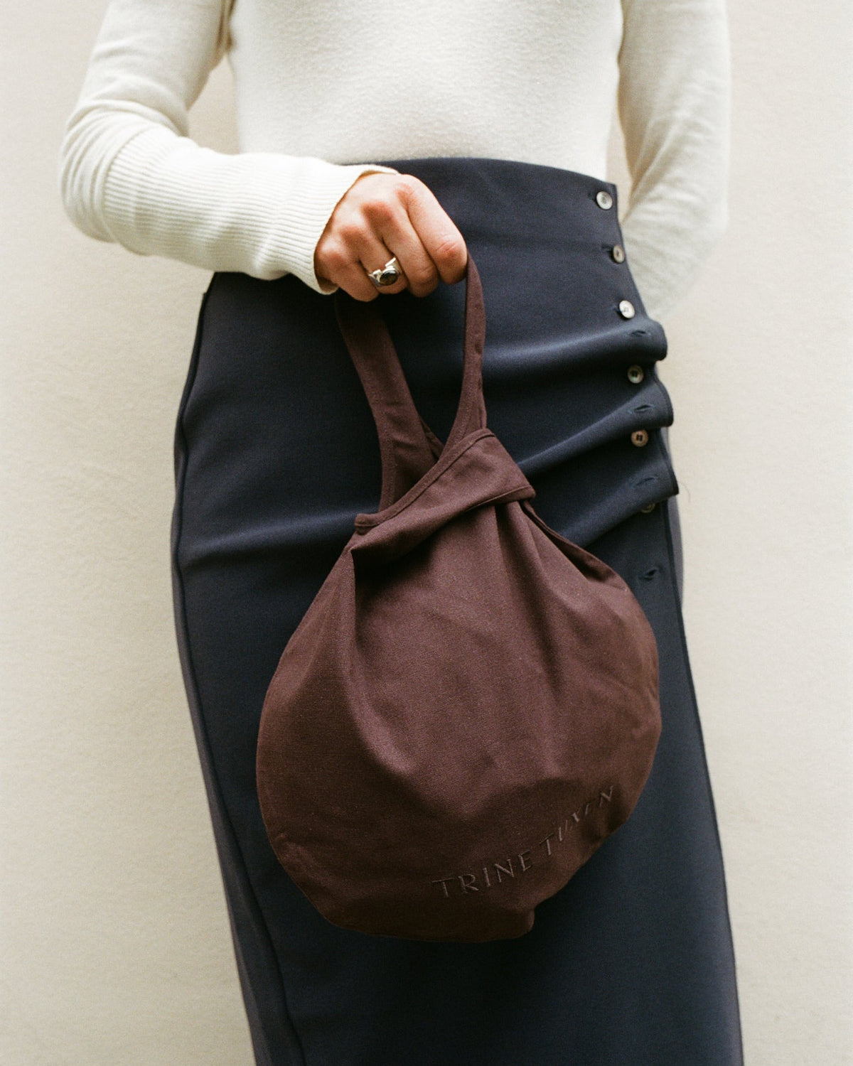 Knot-Wrist Bag