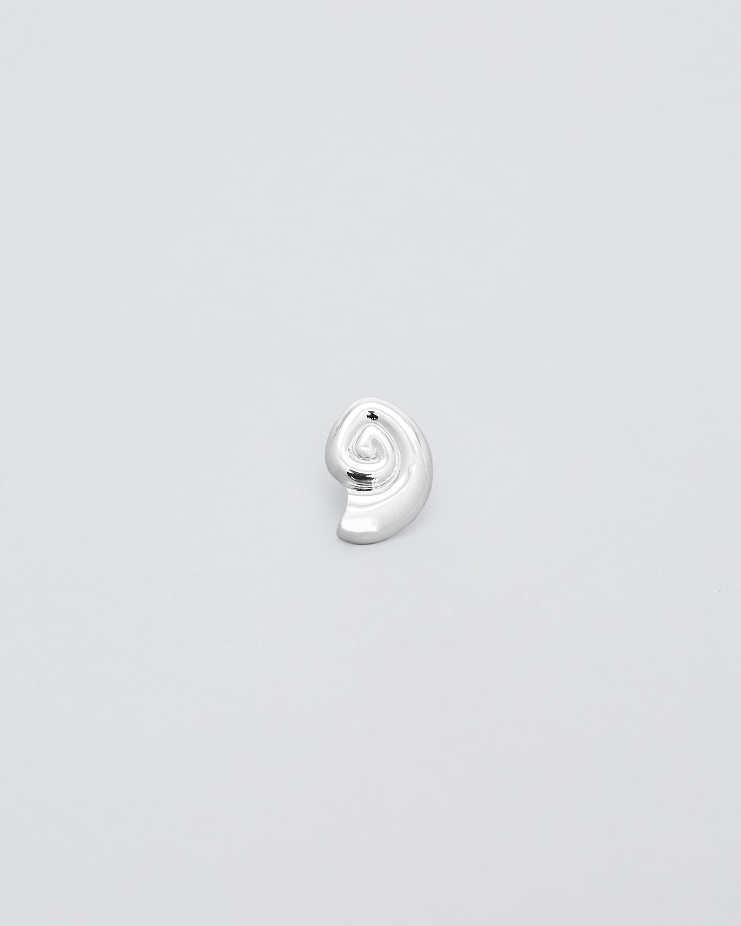 Shade Stud