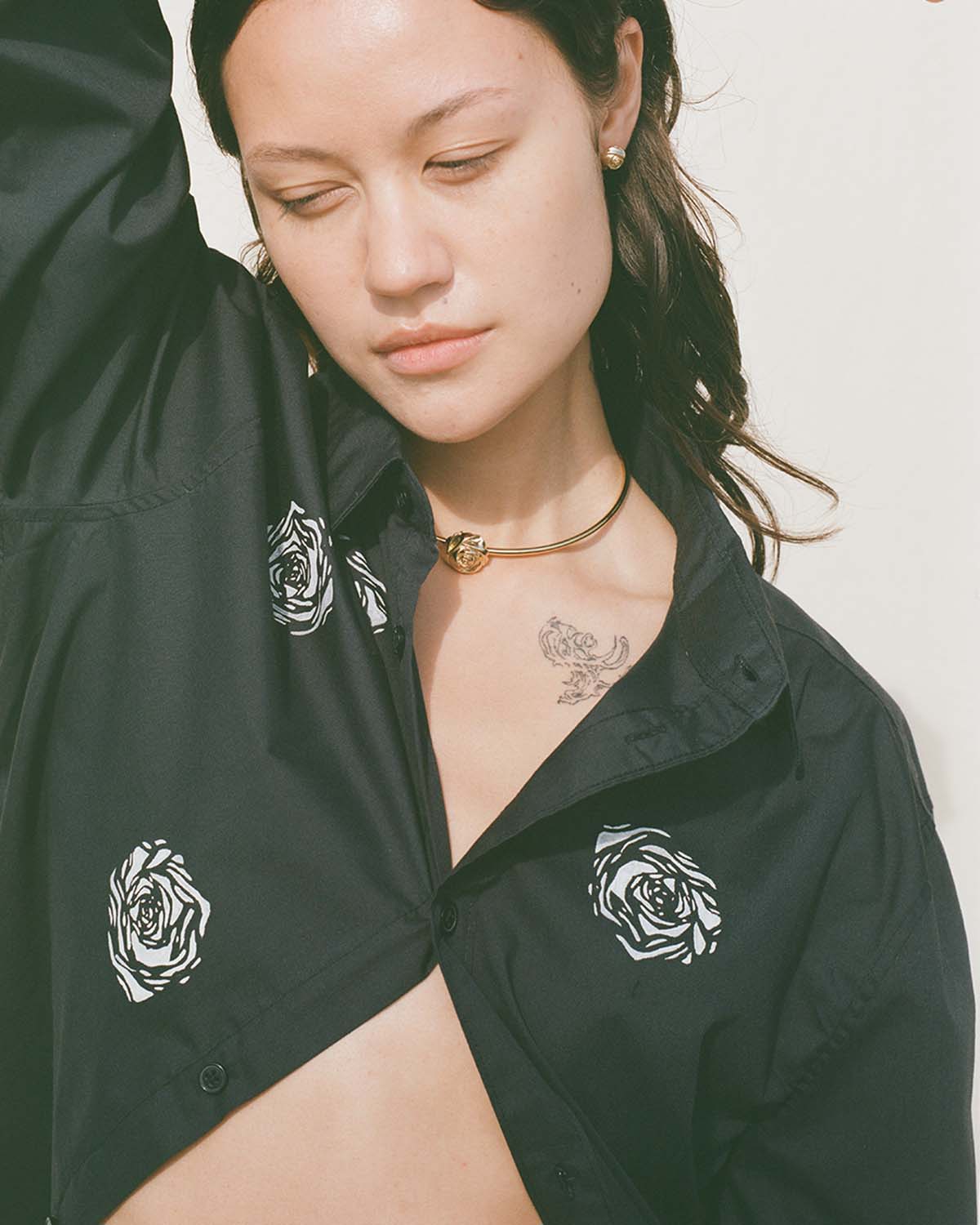 Rose Choker TTXDM